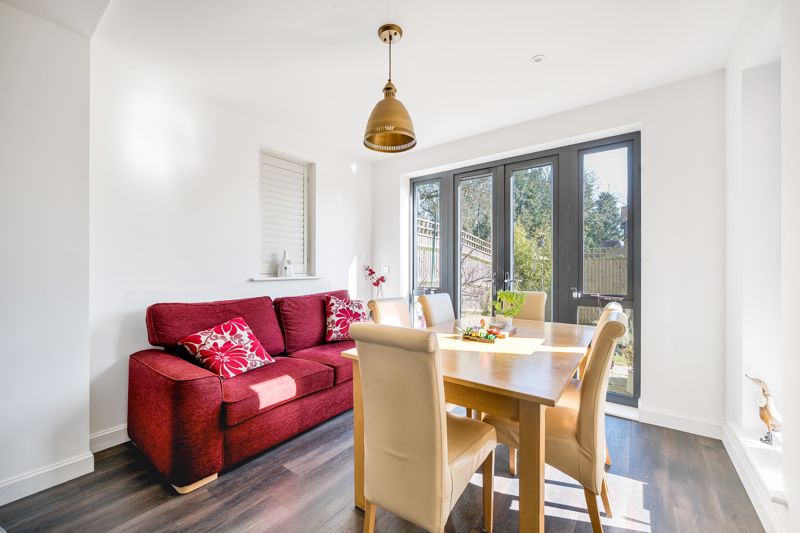 Dining- click for photo gallery